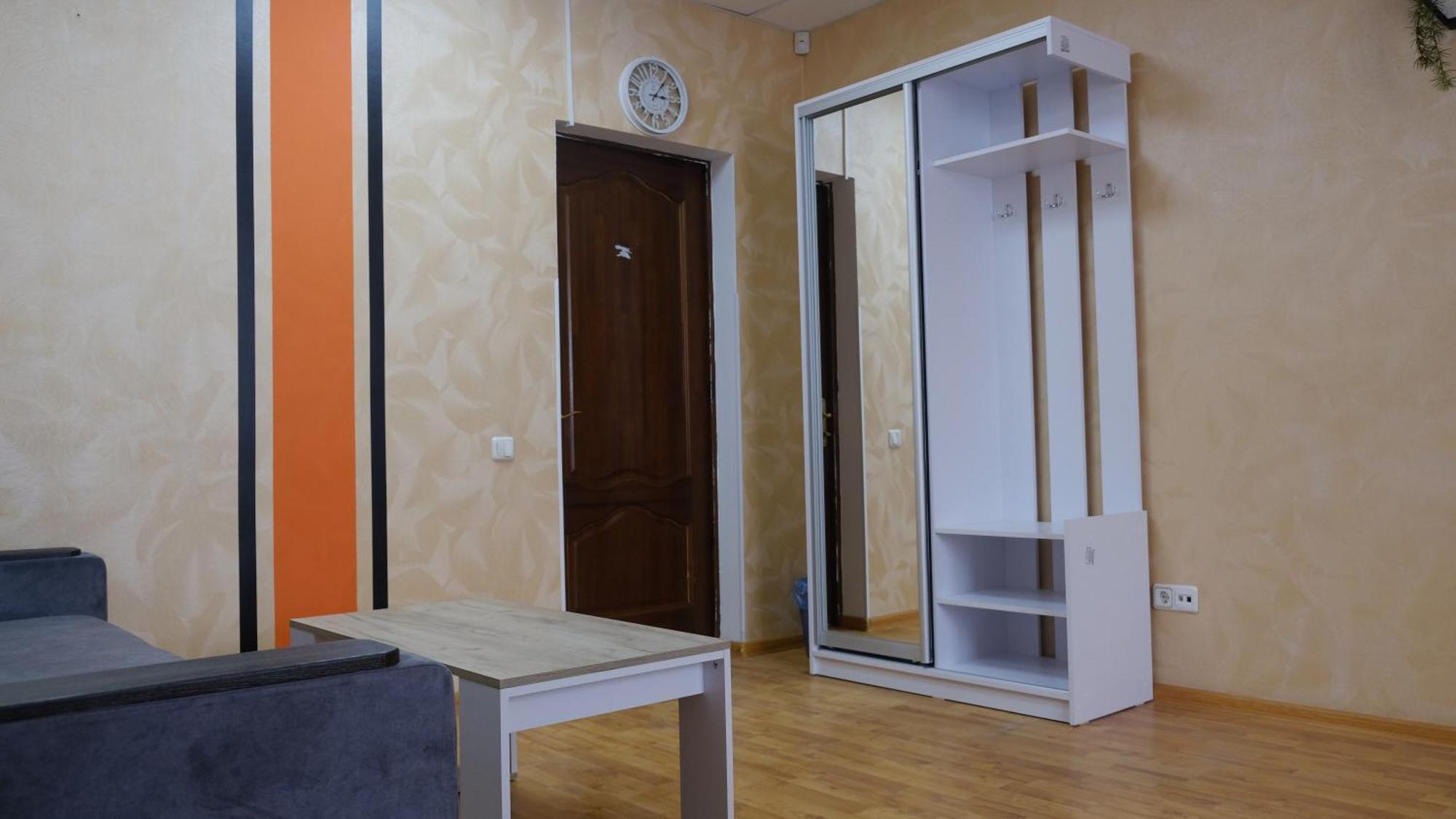Uneed Rooms: Sky Киев Екстериор снимка
