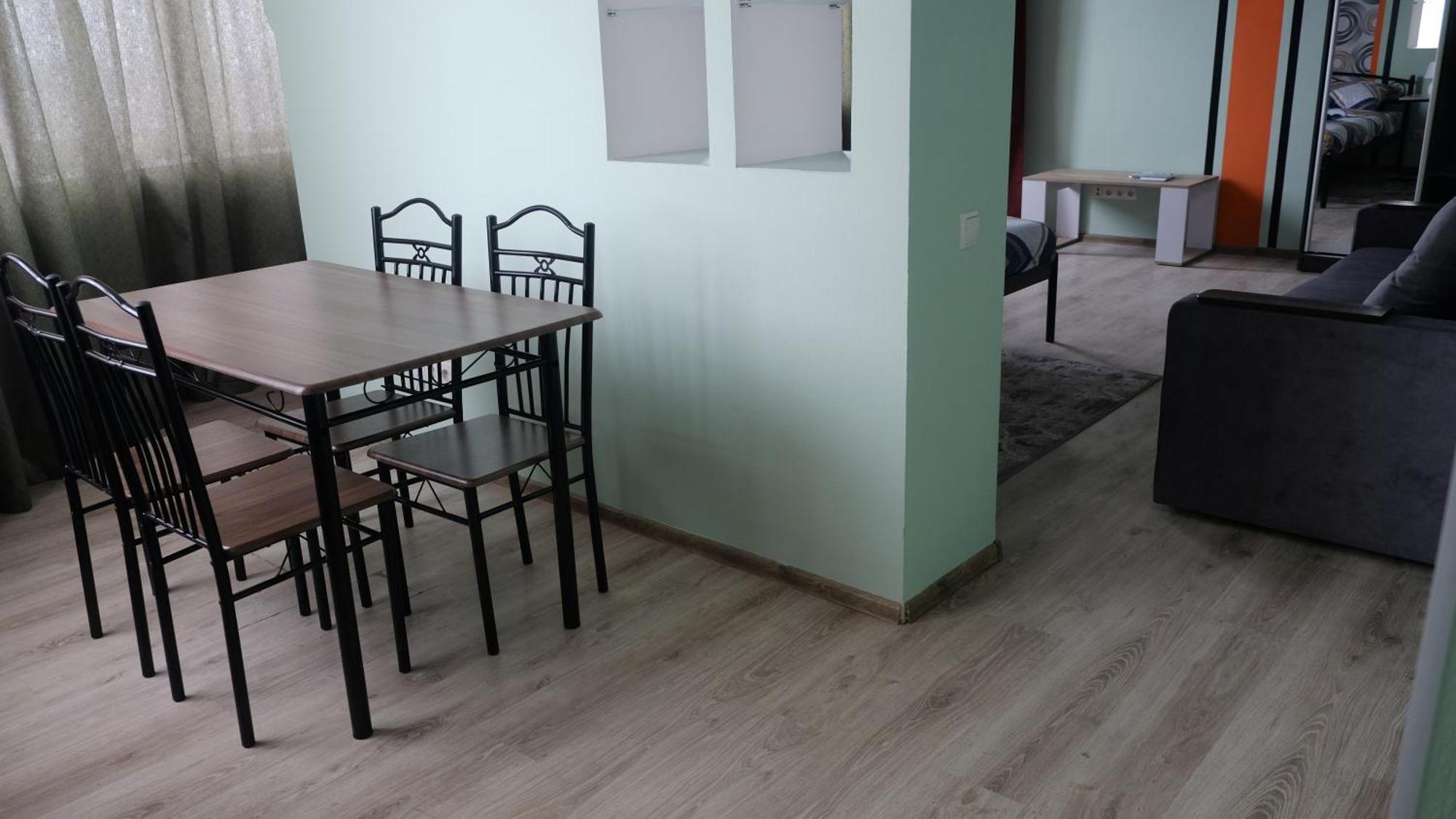 Uneed Rooms: Sky Киев Екстериор снимка